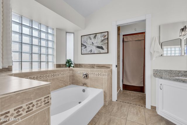 16443 S 43RD Street, Phoenix, AZ 85048