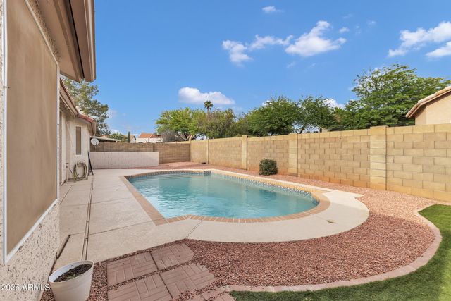 16443 S 43RD Street, Phoenix, AZ 85048