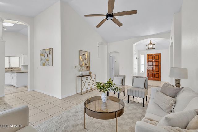 16443 S 43RD Street, Phoenix, AZ 85048