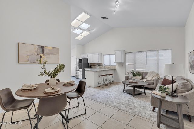 16443 S 43RD Street, Phoenix, AZ 85048