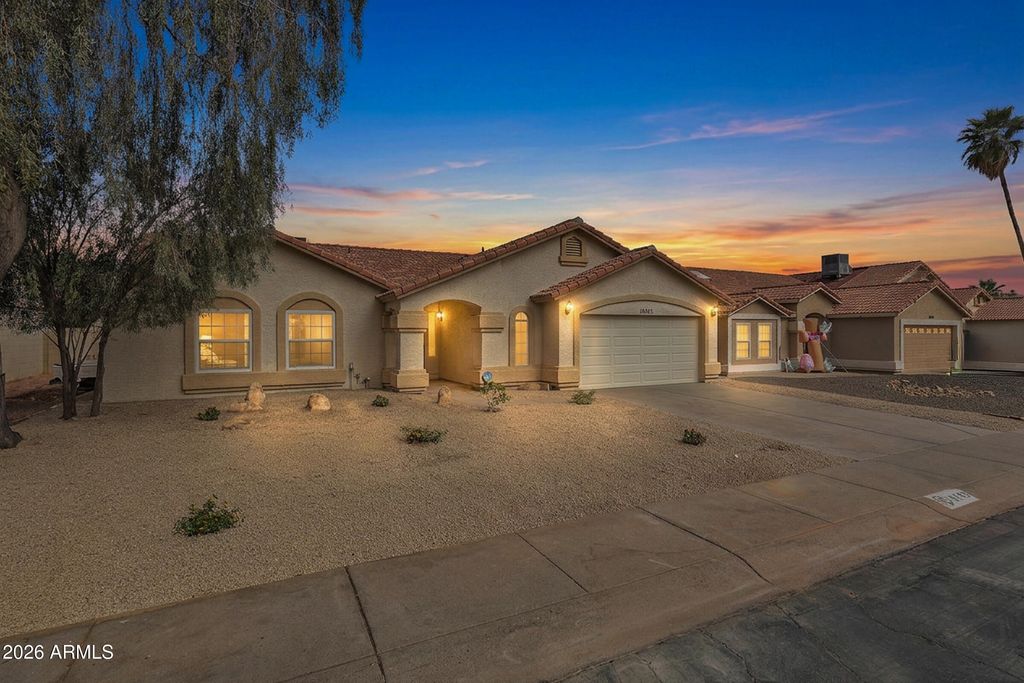 16443 S 43RD Street, Phoenix, AZ 85048