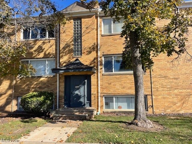 5939 Ridge Road, Parma, OH 44129