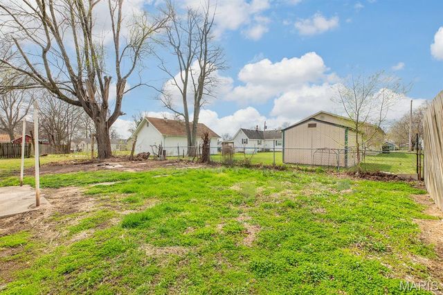 518 B Street, Bethalto, IL 62010