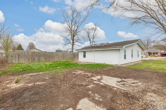 518 B Street, Bethalto, IL 62010