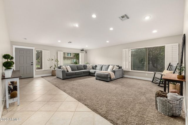 9904 E Monterey Avenue, Mesa, AZ 85209