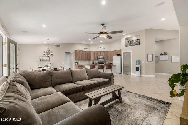 9904 E Monterey Avenue, Mesa, AZ 85209