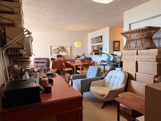 3600 Montrose Boulevard 1005, Houston, TX 77006
