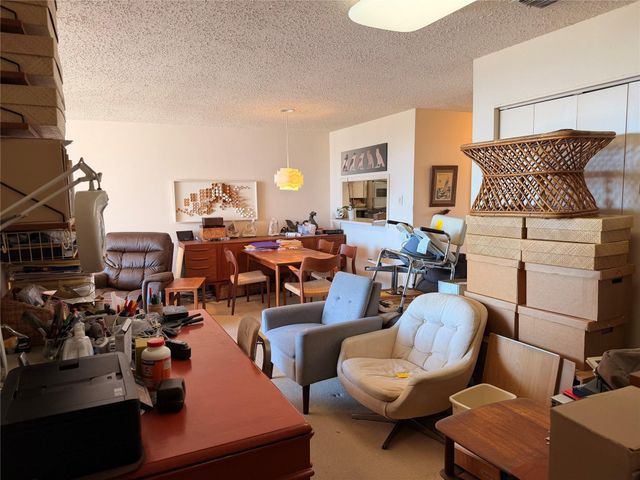 3600 Montrose Boulevard 1005, Houston, TX 77006