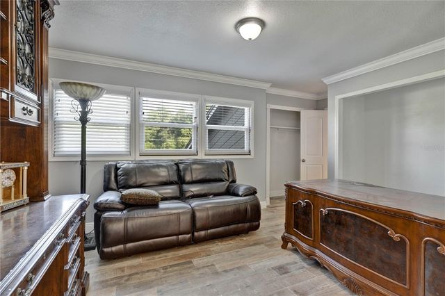 1879 KAMLER AVENUE, Orlando, FL 32817