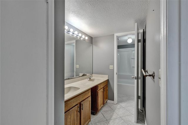 1879 KAMLER AVENUE, Orlando, FL 32817