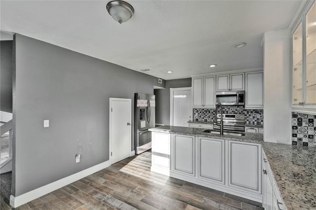 1879 KAMLER AVENUE, Orlando, FL 32817