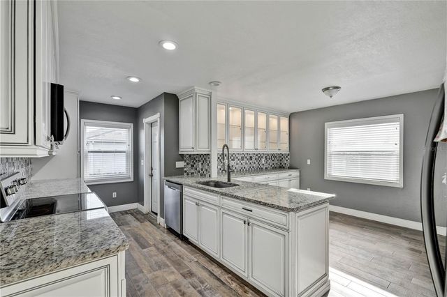 1879 KAMLER AVENUE, Orlando, FL 32817