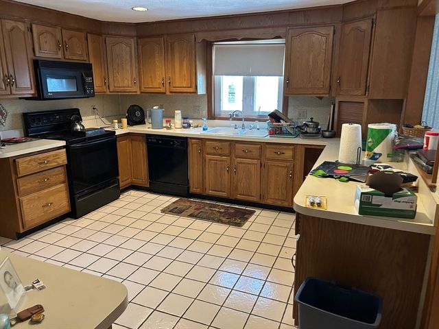 9 College Pond Drive, Danvers, MA 01923