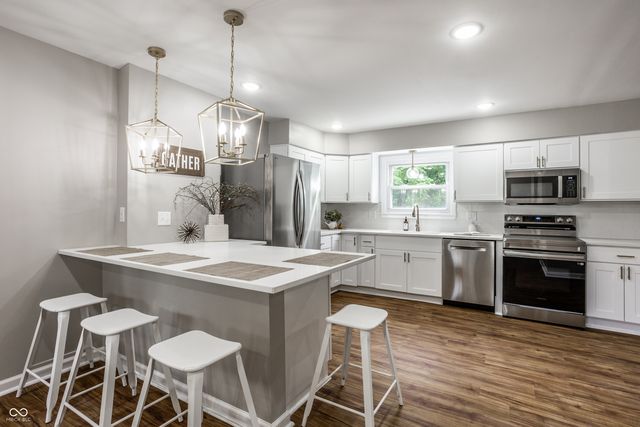 2180 Cleveland Street, Beech Grove, IN 46107