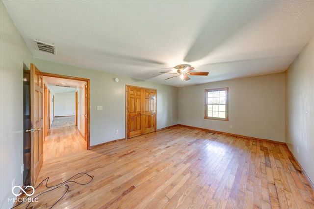 813 S 400 W, Bargersville, IN 46106