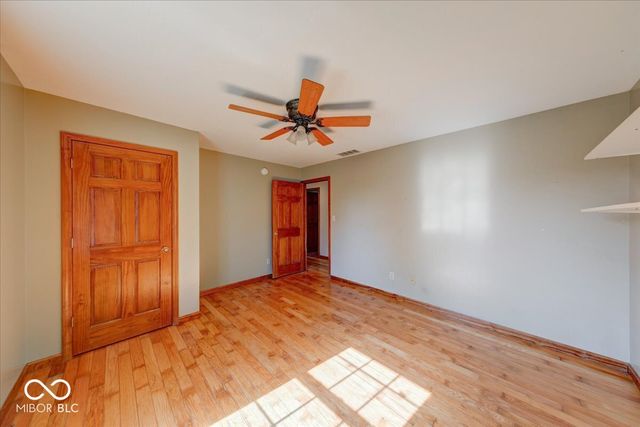 813 S 400 W, Bargersville, IN 46106