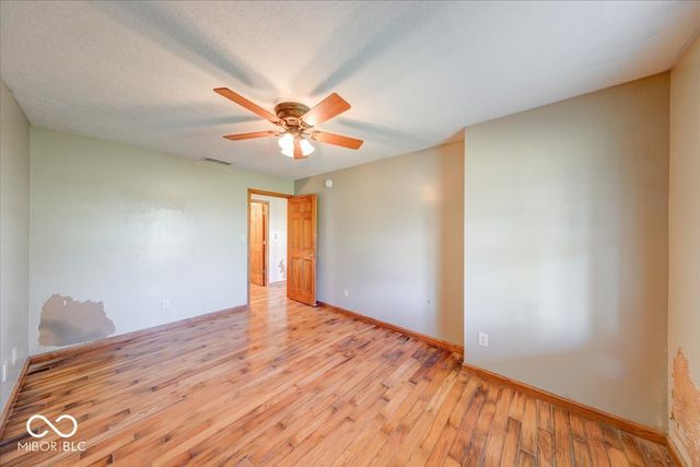 813 S 400 W, Bargersville, IN 46106