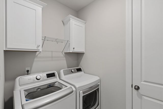 5143 LAWRENCEBURG LN, Lakeland, TN 38002