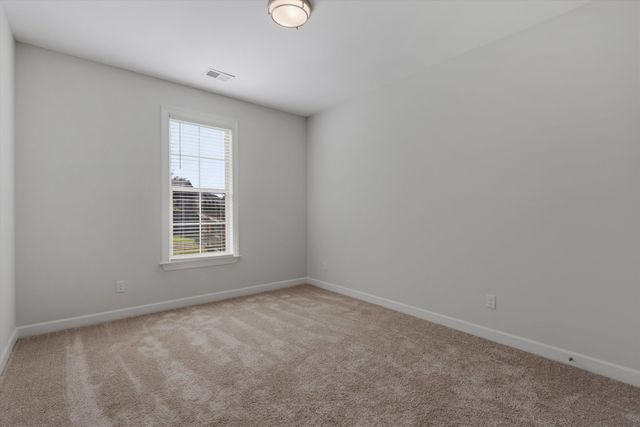 5143 LAWRENCEBURG LN, Lakeland, TN 38002