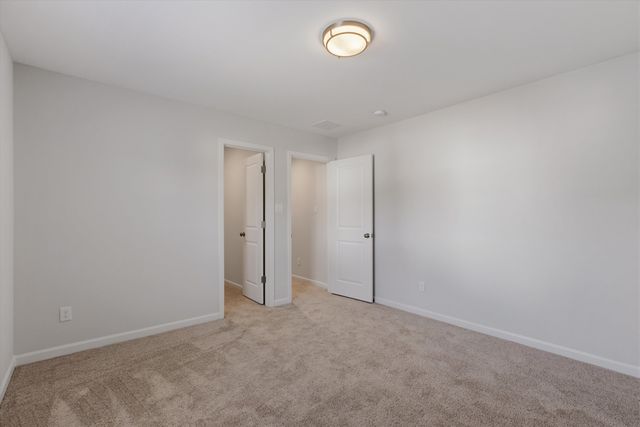 5143 LAWRENCEBURG LN, Lakeland, TN 38002