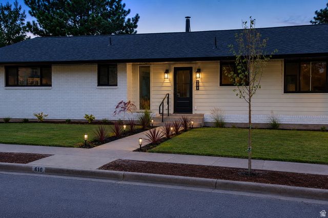 610 S 800 E, Centerville, UT 84014