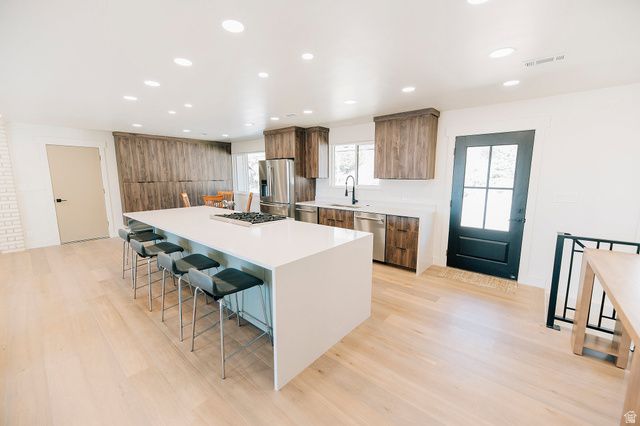 610 S 800 E, Centerville, UT 84014