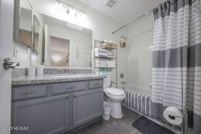 4510 W Sun Quest Street, Tucson, AZ 85741