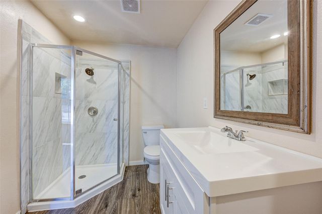 8709 Knox Street A, Houston, TX 77088