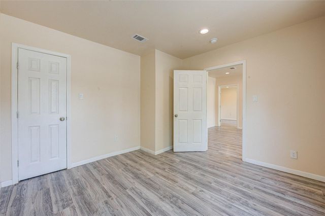 8709 Knox Street A, Houston, TX 77088