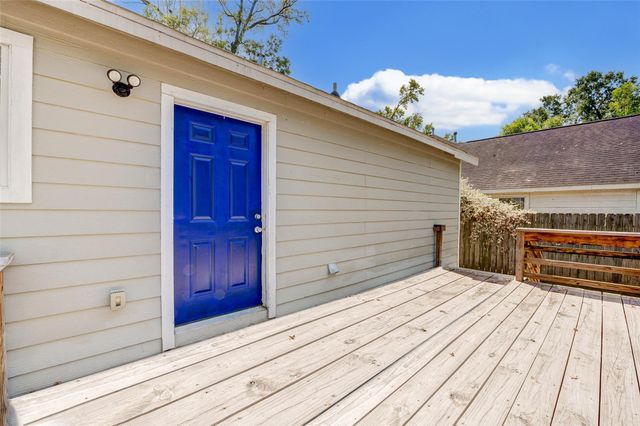 8709 Knox Street A, Houston, TX 77088