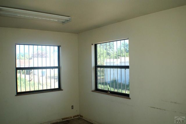 2025 Independence Dr, Pueblo, CO 81006