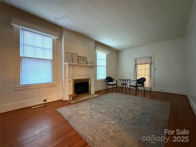 112 E Ashe Street, Wadesboro, NC 28170