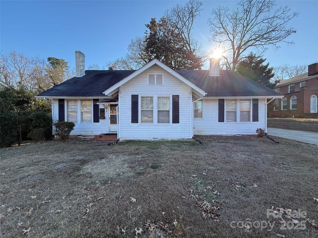 112 E Ashe Street, Wadesboro, NC 28170