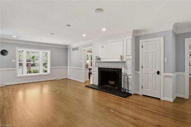 3105 Saint Regis Road, Greensboro, NC 27408