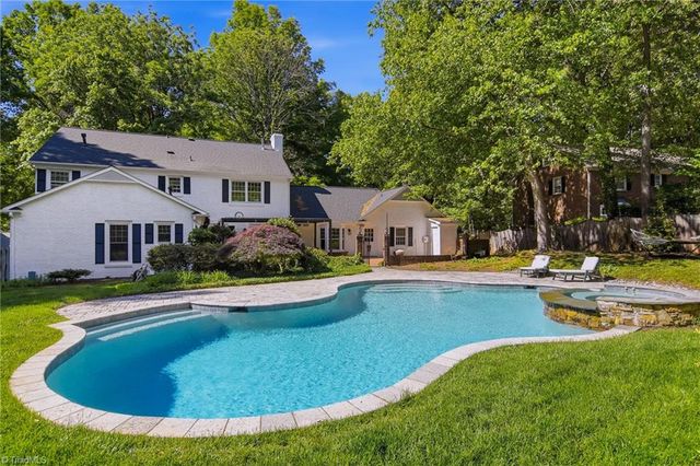3105 Saint Regis Road, Greensboro, NC 27408