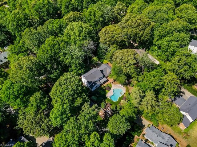 3105 Saint Regis Road, Greensboro, NC 27408