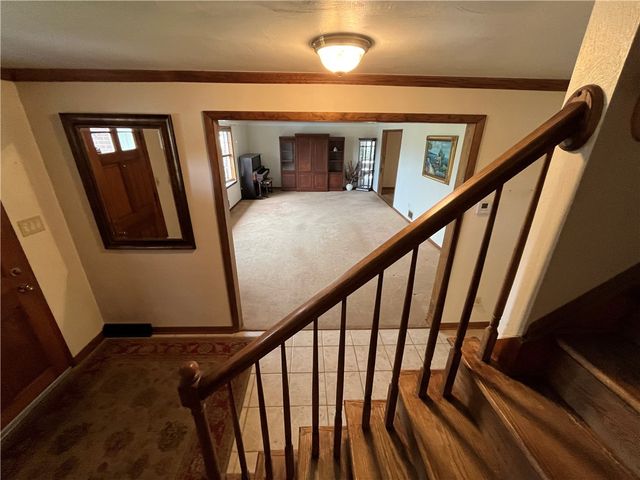 22 Korpar Ln, West Newton, PA 15089