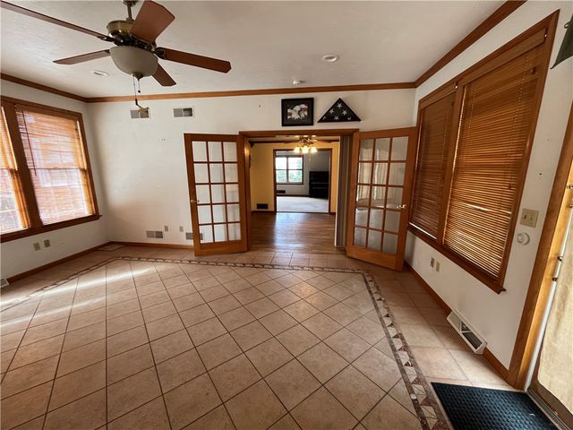 22 Korpar Ln, West Newton, PA 15089