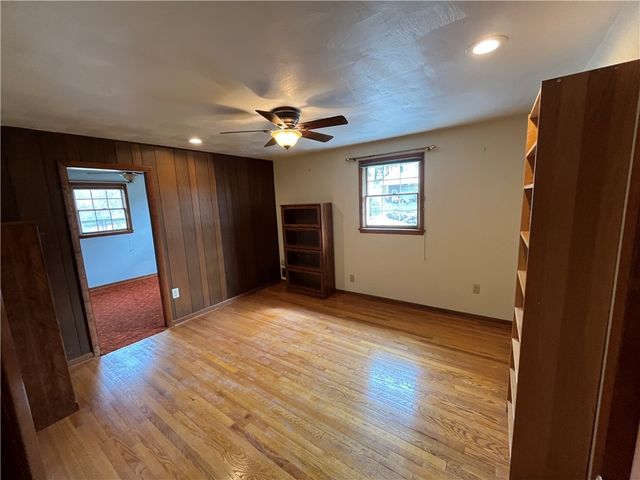 22 Korpar Ln, West Newton, PA 15089