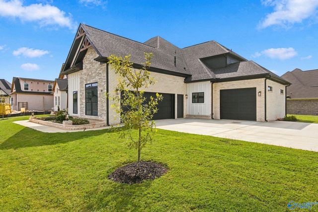 100 Twisted Cedar Circle, Madison, AL 35756
