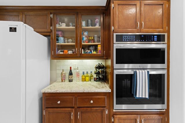 5215 Fawn Crossing Way, Antelope, CA 95843