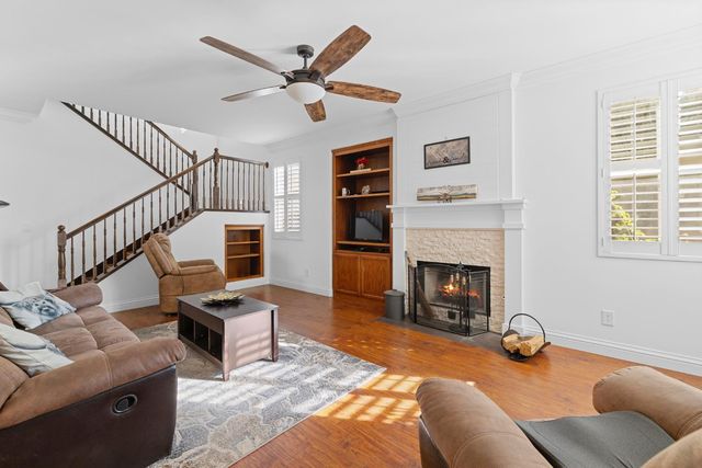 5215 Fawn Crossing Way, Antelope, CA 95843