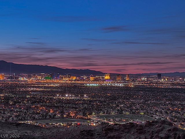 489 Rock Peak Drive, Henderson, NV 89012
