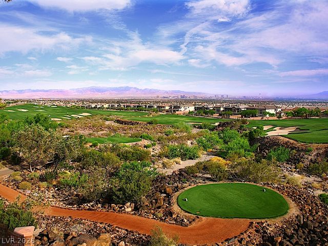 489 Rock Peak Drive, Henderson, NV 89012