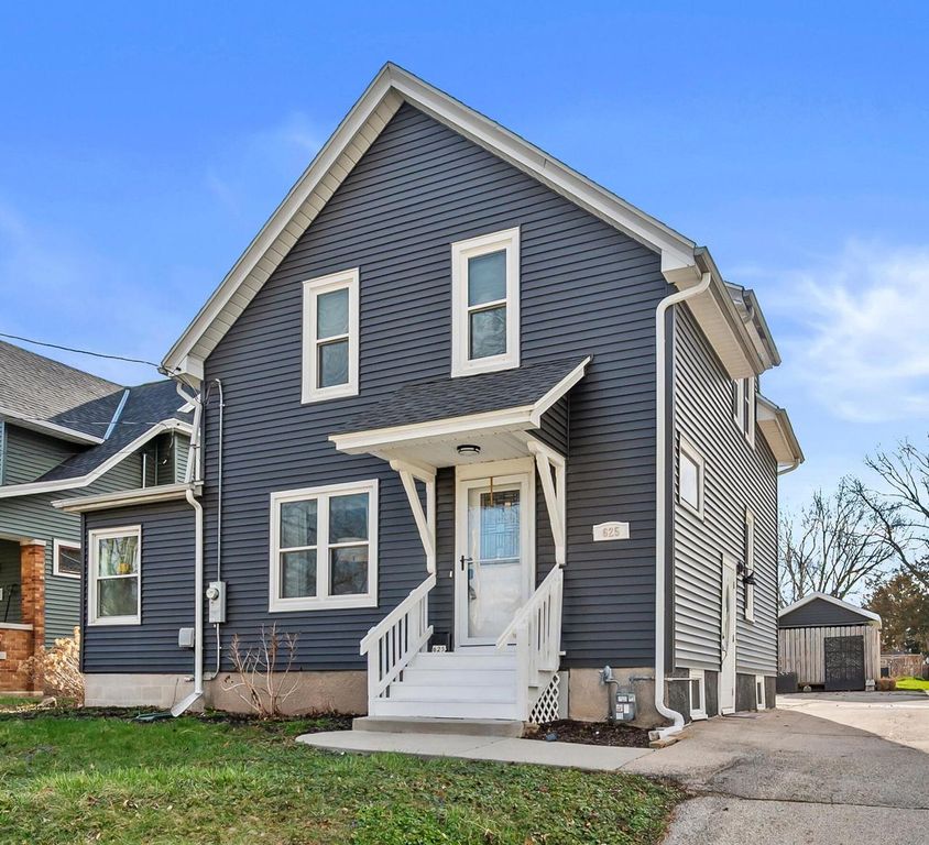 625 N Main STREET, Hartford, WI 53027
