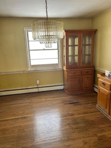 64 William St, Clark Twp., NJ 07066