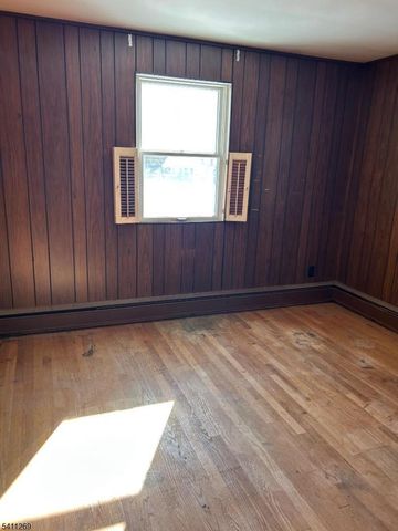 64 William St, Clark Twp., NJ 07066