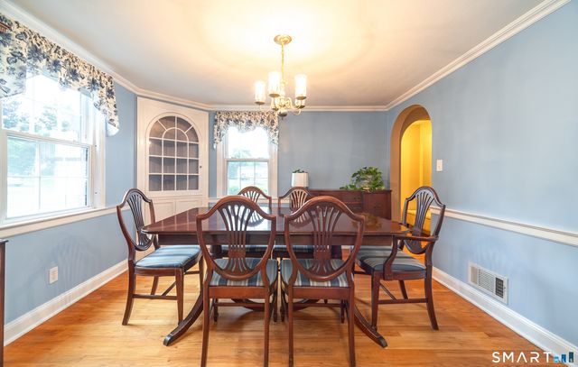 47 Shannon Road, East Hartford, CT 06118