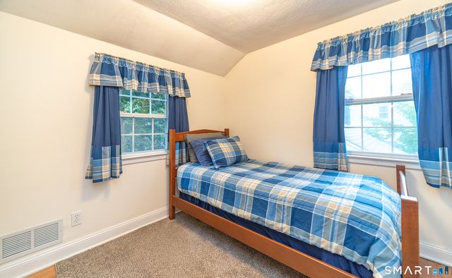 47 Shannon Road, East Hartford, CT 06118