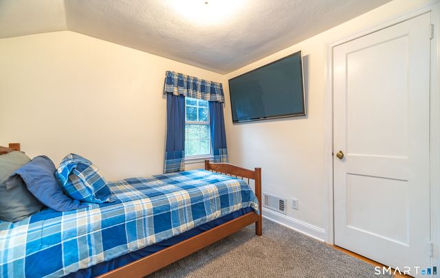 47 Shannon Road, East Hartford, CT 06118